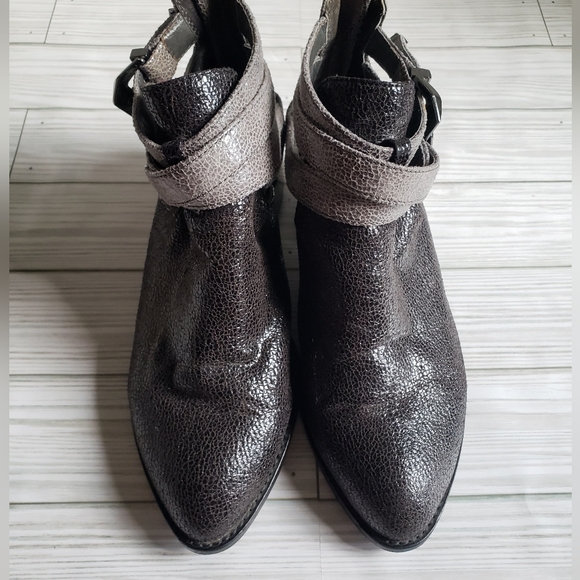 Vintage by Jeffrey Campbell Everly Metallic Ankle Boots - Picture 3 of 7